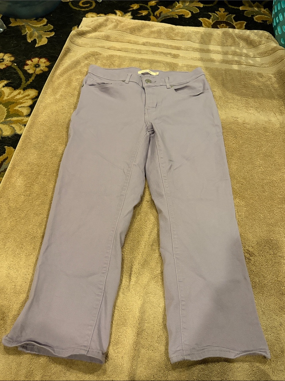 Levi's Lavender Cropped Jeans